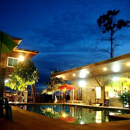Nawiengkaeriverview Resort Mukdahan Bagian luar foto