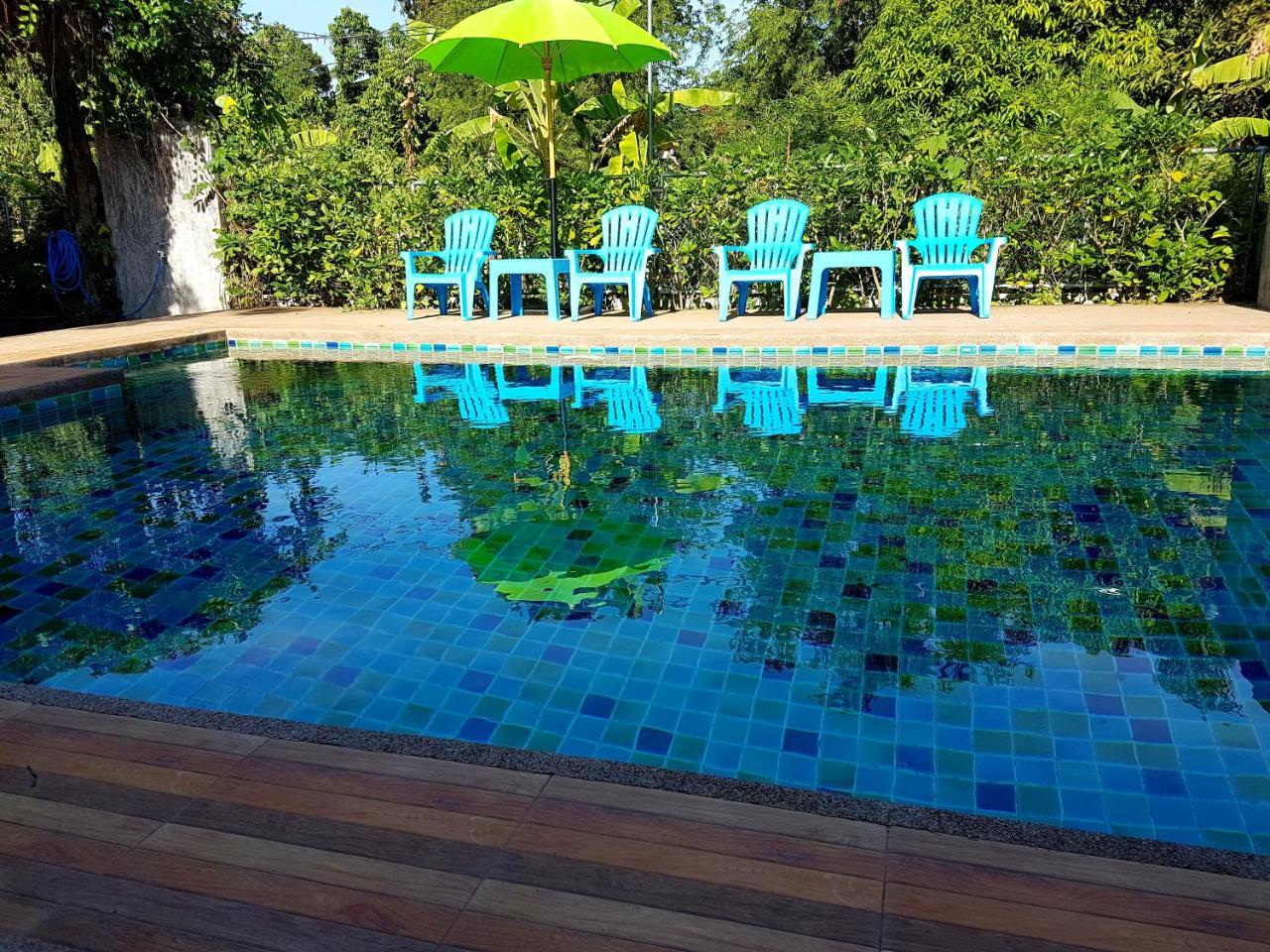 Nawiengkaeriverview Resort Mukdahan Bagian luar foto