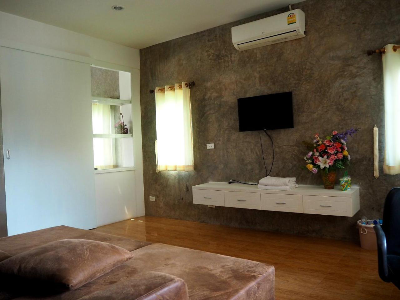 Nawiengkaeriverview Resort Mukdahan Bagian luar foto